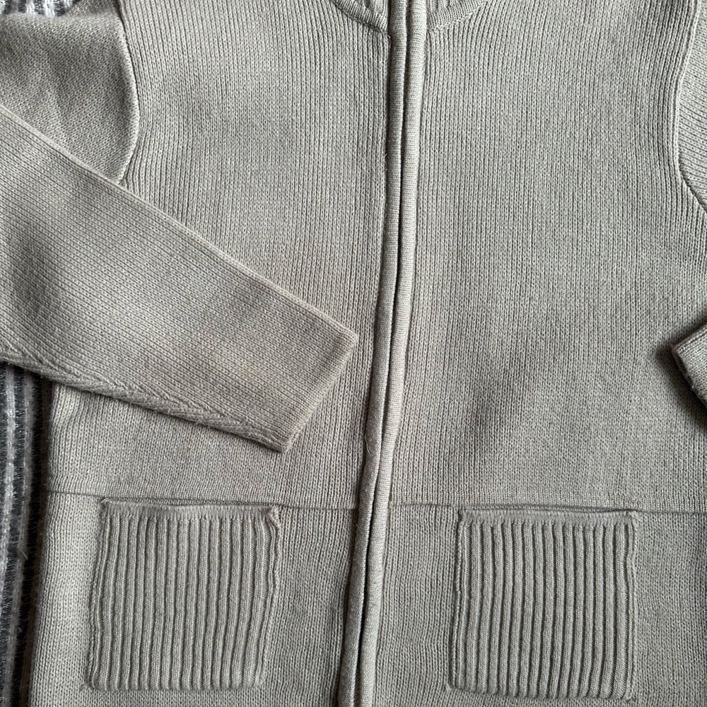 Funnel neck Beige Cardigan - Picture 4 of 5